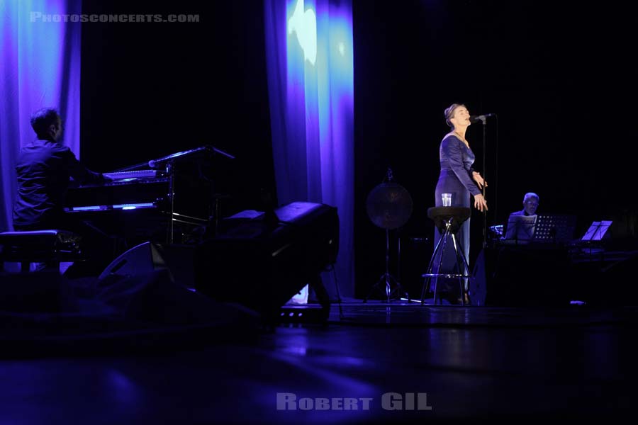 LISA GERRARD - 2007-04-15 - PARIS - Grand Rex - 